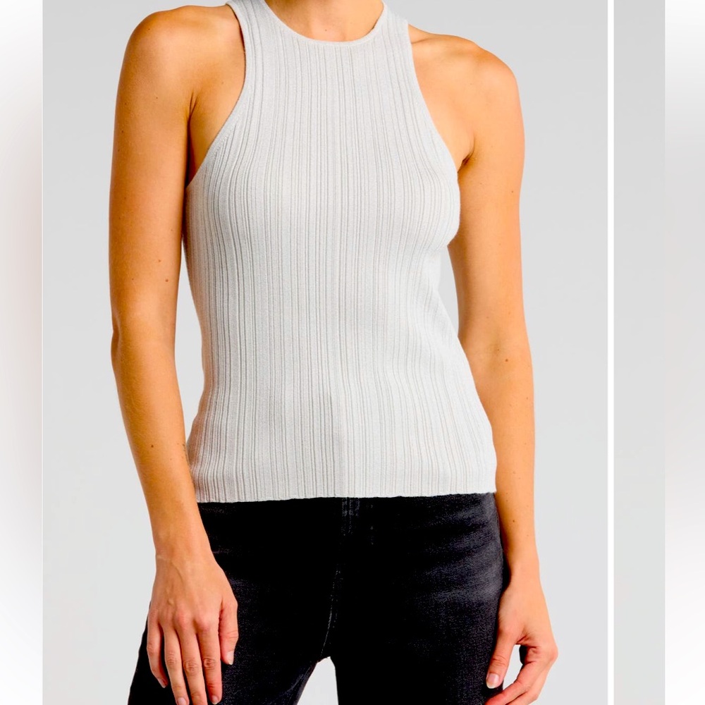 NWT. Madewell. Signature Shimmer Knit Cutaway Sweater Tank. Silver/lurex. XXS